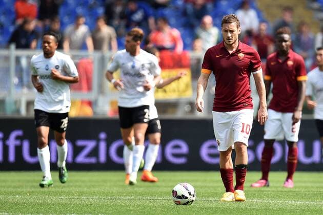 Delusione Francesco Totti Roma Dejection Roma 19-04-2015 Stadio Olimpico, Football Calcio Campionato Italiano Serie A AS Roma - FC Atalanta Bergamo Foto AndreaxStaccioli Insidefoto andreaxstaccioli