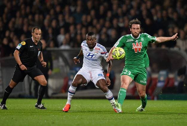 Henri Bedimo (ol) - Paul Baysse (sainte) FOOTBALL : Olympique Lyon vs AS Saint Etienne ASSE - Ligue 1 - 19 04 2015 AnthonyBIBARD FEP Panoramic 