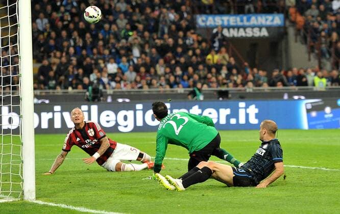 IPP20150419 Football - soccer: Serie A, Inter Mailand - AC Mailand, Philippe Mexes - xHOCHxZWEIx xItalyxPhotoxPressx 
