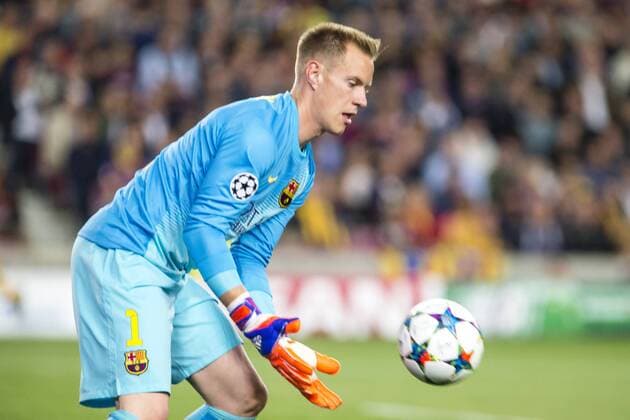 BARCELONA, SPAIN - APRIL 21: Marc-Andre ter Stegen of FC Barcelona Barca during the match of UEFA Champions League Quarter finals second leg between FC Barcelona and Paris Saint-Germain at the Camp Nou stadium on April 21, 2015 in Barcelona, Spain. (Photo by M. Trigueros Urbanandsport Cordon Press) 
