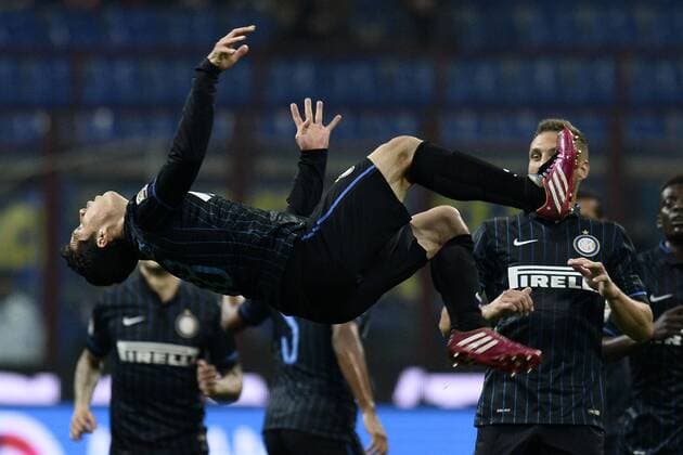 Db Milano 25 04 2015 - campionato di calcio serie A Inter Mailand vs AS Rom: Torjubel Hernanes 