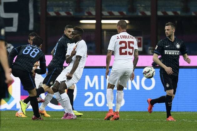 Db Milano 25 04 2015 - campionato di calcio serie A Inter Mailand vs AS Rom: Tor durch Hernanes 