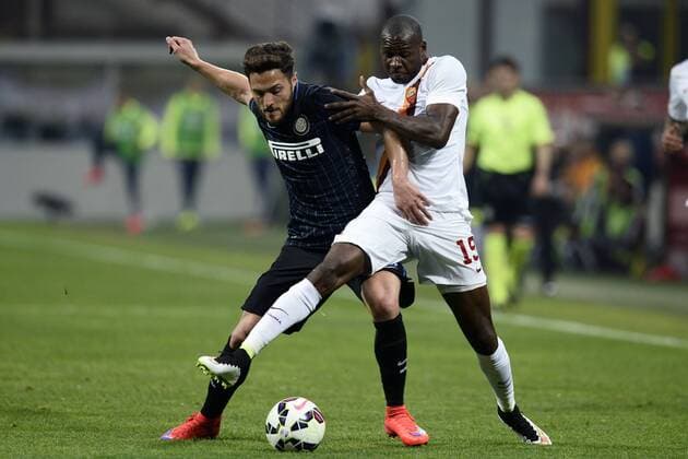 Db Milano 25 04 2015 - campionato di calcio serie A Inter Mailand vs AS Rom: Danilo D ambrosio-Victor Ibarbo 