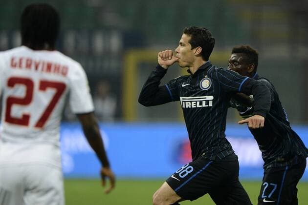 Hernanes Inter 1-0. Celebration goal - Mailand, 25-04-2015 Stadio Giuseppe Meazza - Football Calcio Serie A Inter Mailand vs AS Rom giuseppexceleste