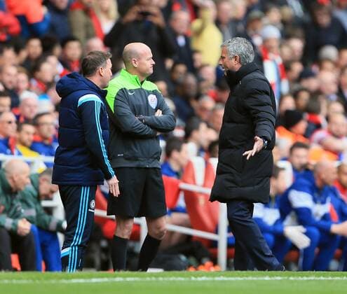 Chelsea s Jose Mourinho appeals for a penalty after a foul on Oscar Barclays Premier League - Arsenal vs Chelsea - Emirates Stadium - England - 26th April 2015 - Picture David Klein Sportimage EDITORIAL USE ONLY. No use with unauthorised audio, video, data, fixture lists, club league logos or live services. Online in-match use limited to 120 images, no video emulation. No use in betting, games or single club league player publications.