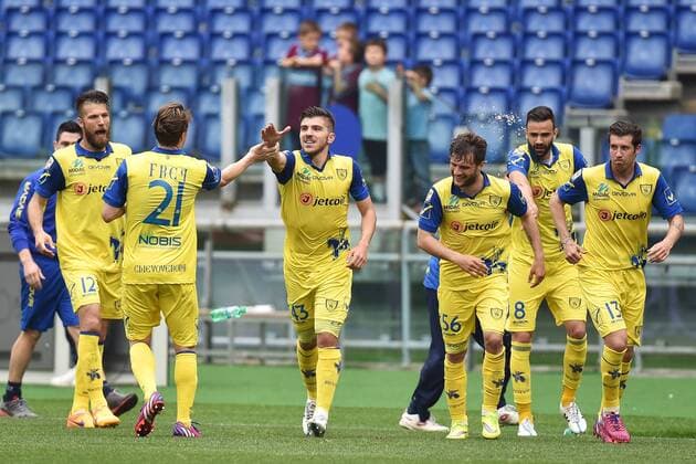 Aktuell Fußball, Italien, Serie A, Lazio Rom - AC Chievo Verona Esultanza Alberto Paloschi (C) Chievo gol. Goal celebration 1-1 Roma 26-04-2015 Stadio Olimpico, Football Calcio Campionato Italiano Serie A, Lazio Rom vs. AC Chievo Verona andreaxstaccioli