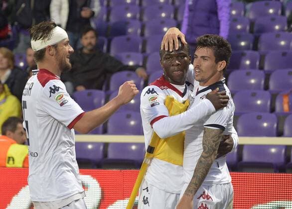 Aktuell Fußball, Italien, Serie A, AC Florenz (ACF Fiorentina) vs Cagliari Calcio IPP20150426 Football - soccer: Serie A, AC Florenz (ACF Fiorentina) vs Cagliari Calcio, diego farias 1-3 xHOCHxZWEIx xItalyxPhotoxPressx 