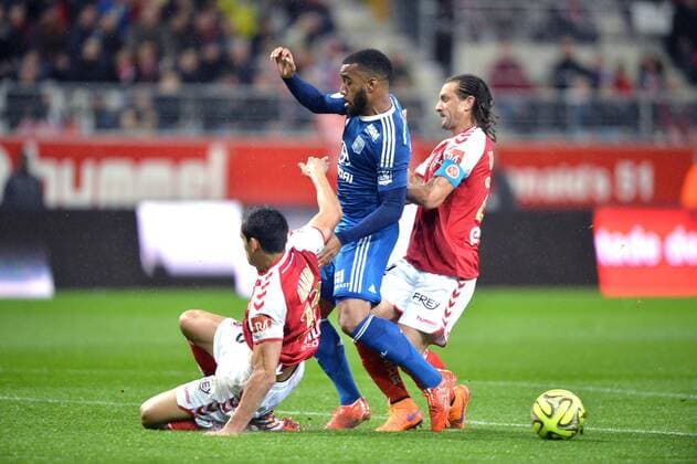 Aktuell Fußball, Frankreich, Ligue 1, Stade Reims - Olympique Lyon ALEXANDRE LACAZETTE (ol) FOOTBALL : Stade Reims vs Olympique Lyon - Ligue 1 - 26 04 2015 AnthonyBIBARD FEP 
