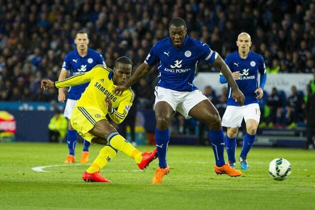 29.04.2015. Leicester, England. Barclays Premier League. Leicester City versus Chelsea. Didier Drogba (Chelsea) shoots at goal. xGrahamxWilsonx  ActionPlus11616573
