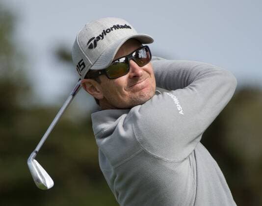 Justin Rose tees off on the second hole of the World Golf Championship Cadillac Match Play at Harding Park in San Francisco on April 29, 2015.  SXP2015042904 TERRYxSCHMITT
