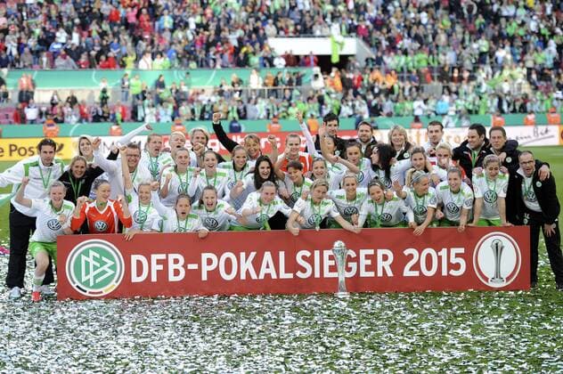 Koeln, Deutschland 01. Mai 2015: DFB Pokalfinale der Frauen 14 15 - Turbine Potsdam vs. VfL Wolfsburg. Wolfsburg ist neuer Pokalsieger 2015 geworden, die Wolfsburger gewannen mit 0:3 über Potsdam. ot