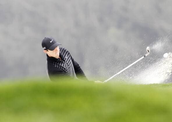 May 01, 2015: Rory McIlroy hits his 3rd shot out of the left bunker on 12 in third round action of the World Golf Championships at Harding Park in San Francisco, CA. GOLF: MAY 01 PGA Golf Herren - World Golf Championships-Cadillac Match Play - Third Round Icon788150501018 EDITORIAL USE ONLY