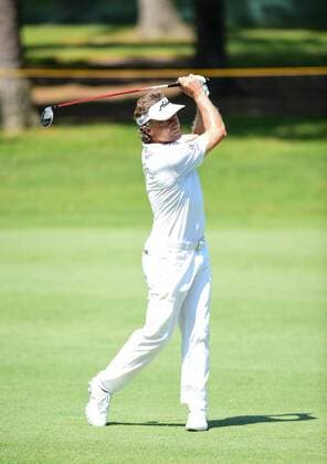 May 1, 2015: Bernhard Langer hits his second shot on number one during first round action of the 2015 Insperity Invitational at Tournament Course of The Woodlands Country Club. GOLF: MAY 01 Champions Tour - Insperity Invitational - First Round Icon1500501014 EDITORIAL USE ONLY