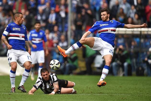 Angelo Palombo (L), Luca Rizzo (R) Sampdoria, Stefano Sturaro Juventus Genova 02-05-2015 Stadio Ferraris, Football Calcio Serie A 2014 2015 Sampdoria Genua vs. Juventus Turin andreaxstaccioli