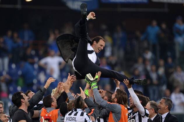 Massimiliano Allegri (Juventus), MAY 2, 2015 - Football Soccer : Juventus coach Massimiliano Allegri is thrown in the air after winning the Italian Serie A match between Sampdoria 0-1 Juventus at Stadio Comunale Luigi Ferraris in Genova, Italy. Juventus clinched fourth successive Serie A title. NOxTHIRDxPARTYxSALES.  (ptmb074516)