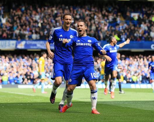 Aktuell Fußball, England, Premier League, FC Chelsea - Crystal Palace Chelsea s Eden Hazard celebrates scoring his sides opening goal Barclays Premier League - Chelsea vs Crystal Palace - Stamford Bridge - England - 3rd May 2015 - Picture David Klein Sportimage EDITORIAL USE ONLY. No use with unauthorised audio, video, data, fixture lists, club league logos or live services. Online in-match use limited to 120 images, no video emulation. No use in betting, games or single club league player publications.