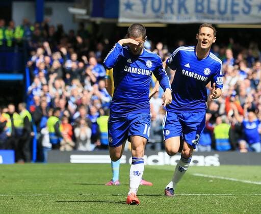 Aktuell Fußball, England, Premier League, FC Chelsea - Crystal Palace Chelsea s Eden Hazard celebrates scoring his sides opening goal by wiping his brow with relief Barclays Premier League - Chelsea vs Crystal Palace - Stamford Bridge - England - 3rd May 2015 - Picture David Klein Sportimage EDITORIAL USE ONLY. No use with unauthorised audio, video, data, fixture lists, club league logos or live services. Online in-match use limited to 120 images, no video emulation. No use in betting, games or single club league player publications.