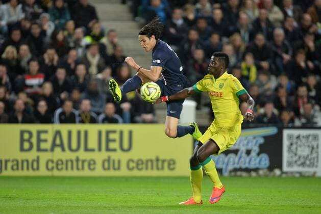 Edinson Cavani (psg) - Papy Djilobodji (nan) FOOTBALL : Nantes vs Paris SG - Ligue 1 - 03 05 2015 AnthonyBIBARD FEP Panoramic 