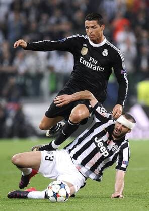 Cristiano Ronaldo Real Madrid and Giorgio Chiellini Juventus Torino 05-05-2015, Juventus Stadium, Football Calcio 2014 2015 UEFA Champions League, Juventus Torino - Real Madrid, Foto Giorgio Perottino Insidefoto xInsidefotox
