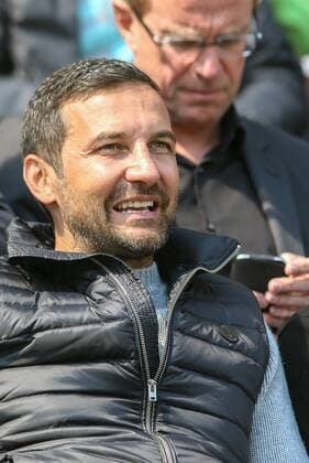 Deutschland,Hamburg, Millerntorstadion, Fussball, 2. Bundesliga, Saison 2014 2015, FC St.Pauli - R B Leipzig, Sportdirektor Ralf Rangnick (Leipzig), der ehemalige HSV Trainer Josef Joe Zinnbauer