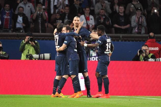 EQUIPE DE FOOTBALL DU PSG - ZLATAN IBRAHIMOVIC (psg) - JOIE FOOTBALL : Paris SG vs Guingamp - Ligue 1 - 08 05 2015 FEP Panoramic 