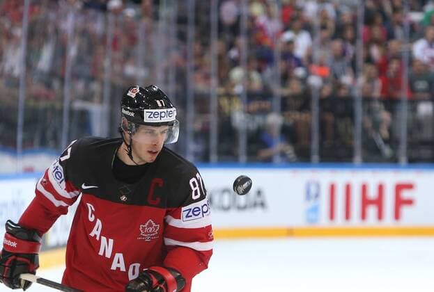 Ice hockey Eishockey - IIHF Ice Hockey WC 2015 PRAGUE,CZECH REPUBLIC,09.MAY.15 - ICE HOCKEY - IIHF World Ice Hockey Championships, international match Länderspiel France vs Canada. Image shows Sidney Crosby (CAN). GEPAxpictures xAndreasxPranter 