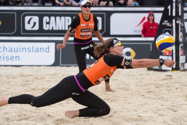 09.05.2015, Muenster, Schlossplatz smart beach tour, Supercup Münster Muenster, Hauptfeld Abwehr Katrin Holtwick