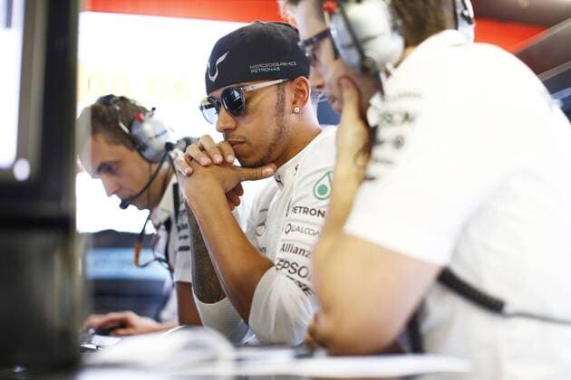 Motorsports: FIA Formula One World Championship WM Weltmeisterschaft 2015, Grand Prix of Spain, 44 Lewis Hamilton (GBR, Mercedes AMG Petronas Formula One Team), xHOCHxZWEIx