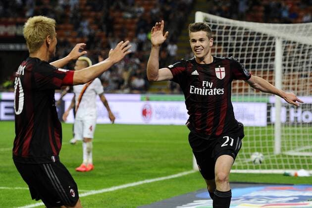 Aktuell Fußball, Italien, AC Mailand - AS Rom Jubel gol di Marco Van Ginkel Milan 1-0. Celebration goal Serie A AC Milan - AS Rom giuseppexceleste