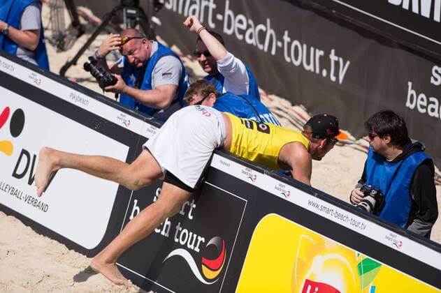 10.05.2015, Muenster, Schlossplatz smart beach tour, Supercup Münster Muenster, Halbfinale Abwehr Sebastian Fuchs Fotografen