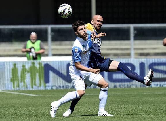 Aktuell Fußball, Italien, AC Chievo Verona - Hellas Verona Serie A Chievo Verona-Hellas Verona Alberto Paloschi-Guillermo Rodriguez 