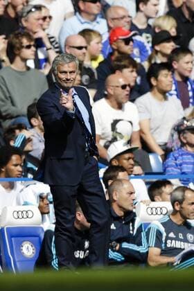 10.05.2015. London, England. Barclays Premier League. Chelsea versus Liverpool. Chelsea s Manager Jose Mourinho reacts on the sidelines xCraigxMercerx  ActionPlus11619843