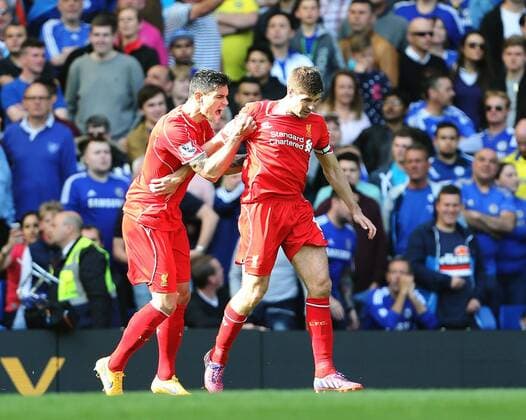 Aktuell Fußball, England, FC Chelsea - FC Liverpool Liverpool s Steven Gerrard celebrates scoring his sides opening goal Barclays Premier League - Chelsea vs Liverpool- Stamford Bridge - England - 10th May 2015 - Picture David Klein Sportimage EDITORIAL USE ONLY. No use with unauthorised audio, video, data, fixture lists, club league logos or live services. Online in-match use limited to 120 images, no video emulation. No use in betting, games or single club league player publications.