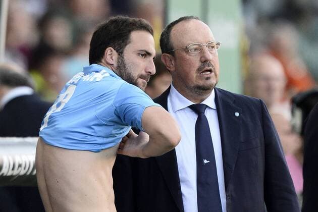 Aktuell Fußball, Italien, AC Parma - SSC Neapel Serie A FC Parma - SSC Napoli Gonzalo Higuain-Rafael Benitez 