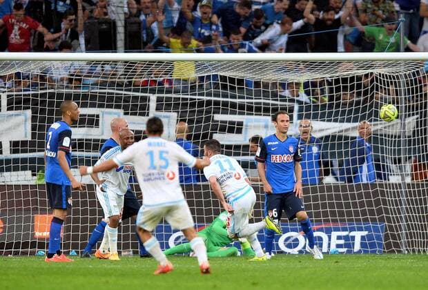 BUT Romain Alessandrini (om) FOOTBALL : Marseille vs Monaco - Ligue 1 - 10 05 2015 AnthonyBIBARD FEP Panoramic 