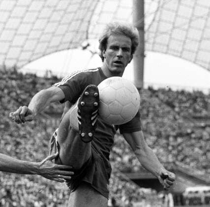 FC Bayern Muenchen Karl-Heinz Rummenigge , Aktion,13.06.1981 HM