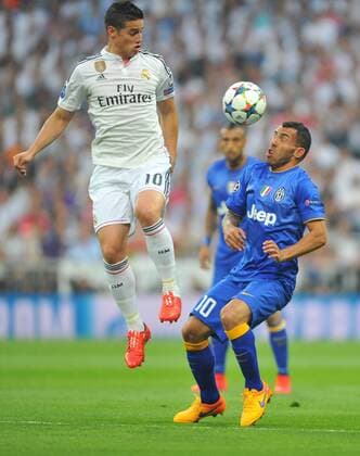 13.05.2015, Fussball UEFA Champions League 1 2 Finale, Real Madrid - Juventus Turin, v.l. James Rodriguez (Real Madrid) - Carlos Tevez (Juventus)
