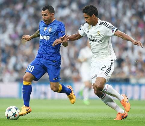 Mg Madrid (Spagna) 13 05 2015 - Champions League Real Madrid-Juventus Turin : Carlos Tevez-Raphael Varane 