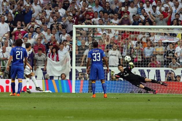 May 13, 2015 - Madrid, Spain - CRISTIANO RONALDO of Real Madrid CF shoot a penalty during the UEFA Champions League semi final second leg match between Real Madrid CF and Juventus at the Santiago Bernabeu stadium in Madrid, Spain. UEFA Champions League 2015 - Real Madrid CF v Juventus - ZUMAg147