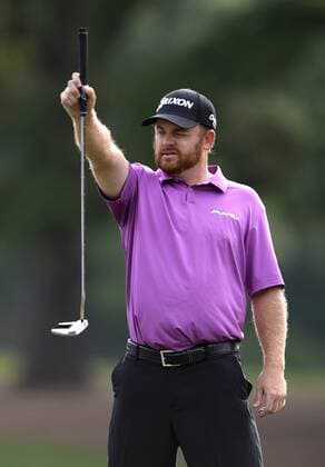 Aktuell Golf - Wells Fargo Championship in Charlotte May 14, 2015 - Charlotte, NC, USA - J.B. Holmes lines up a putt on the 12th green during first round action of the Wells Fargo Championship on Thursday, May 14, 2015 at Quail Hollow Club in Charlotte, N.C. Wells Fargo Championship - ZUMAm67_