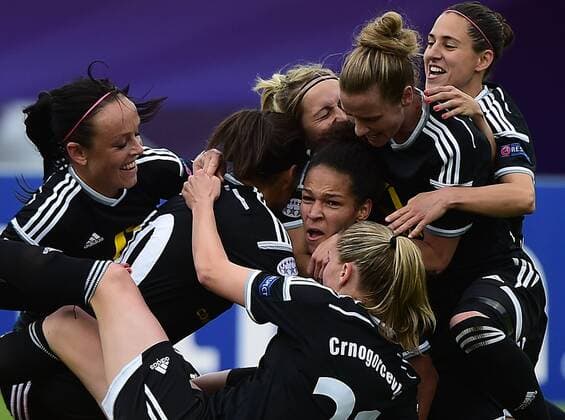 14.05.2015, xjhx, Fussball UEFA Champions League Womans, 1.FFC Frankfurt - FC Paris St. Germain , v.l. Dzsenifer Marozsan (1.FFC Frankfurt), Celia Sasic (1.FFC Frankfurt), Kathrin Hendrich (1.FFC Frankfurt), Ana-Maria Crnogorcevic (1.FFC Frankfurt) celebrate the goal, Torjubel zum 1:0