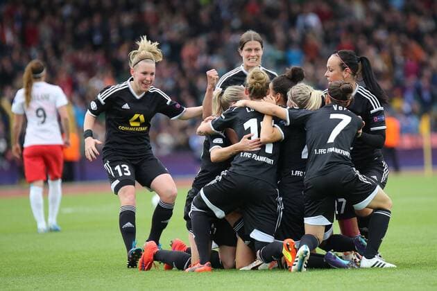 14.05.2015, xjfx, Fussball UEFA Champions League Womans, 1.FFC Frankfurt - FC Paris St. Germain , v.l. Marith Priessen (1.FFC Frankfurt),Veronica Boquete (1.FFC Frankfurt),Celia Sasic (1.FFC Frankfurt),Torjubel, Goal celebration, celebrate the goal