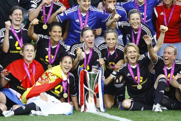Der 1. FFC Frankfurt jubelt, 1. FFC Frankfurt vs. Paris Saint-Germain, Fußball, Finale Champions League Women, 14.05.2015, EP_MHT