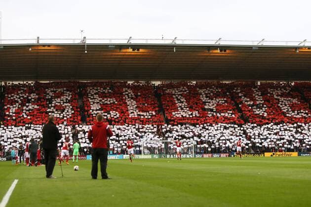 Middlesbrough fans create a mosaic of believe - Middlesbrough vs. Brentford - Skybet Championship - Play Off Second Leg - Riverside Stadium - Middlesbrough - 15 05 2015 Pic Philip Oldham Sportimage EDITORIAL USE ONLY. No use with unauthorised audio, video, data, fixture lists, club league logos or live services. Online in-match use limited to 120 images, no video emulation. No use in betting, games or single club league player publications.
