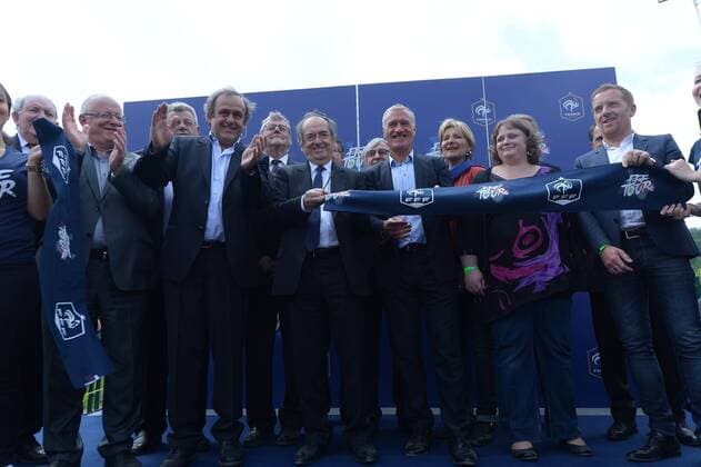 Aktuell Fußball, EM 2016, Auftakt der Tour des französischen Fußballverbandes Michel Platini - President UEFA - Noel LeGraet - president de la FFF Federation Francaise de Football - Didier Deschamps - Nationaltrainer France FOOTBALL : Lancement du FFF Tour - Euro 2016 - EM Tour Nationalteam FRA - Joeuf - 16 05 2015 Moax 