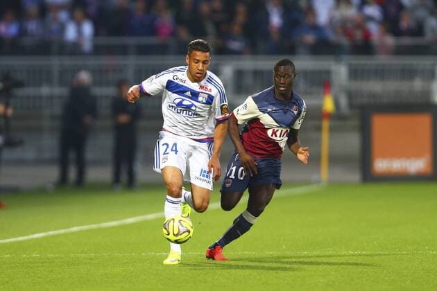 Aktuell Fußball, Frankreich, Ligue 1, Olympique Lyon - Girondins Bordeaux Corentin Tolisso (Lyon) vs Henri SAIVET (Bordeaux) FOOTBALL : Olympique Lyon vs Girondins Bordeaux - Ligue 1 - 16 05 2015 - GwendolineLeGoffx 