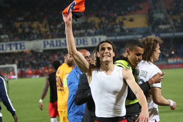 Edinson Cavani - Paris St. Germain (PSG) feiert den Gewinn der französischen Meisterschaft - 
