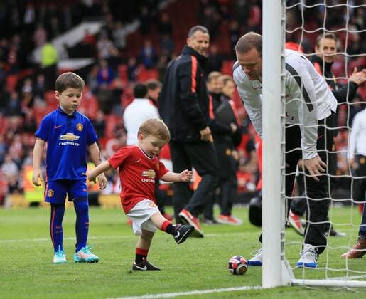Manchester United ManU s Wayne Rooney with his sons Klay and Kai Barclays Premier League - Manchester United vs Arsenal - Old Trafford - England - 17th May 2015 - Picture David Klein Sportimage EDITORIAL USE ONLY. No use with unauthorised audio, video, data, fixture lists, club league logos or live services. Online in-match use limited to 120 images, no video emulation. No use in betting, games or single club league player publications.