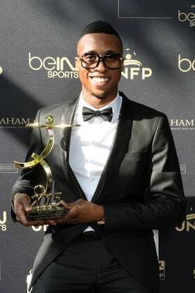 Aktuell Fußball, Frankreich, Ehrung durch französische Spieler-Gewerkschaft Jonathan Kodjia (SCO Angers) - Bester Spieler der Ligue 2 FOOTBALL : Trophees UNFP du Football - 17 05 2015 AnthonyBIBARD FEP Panoramic 