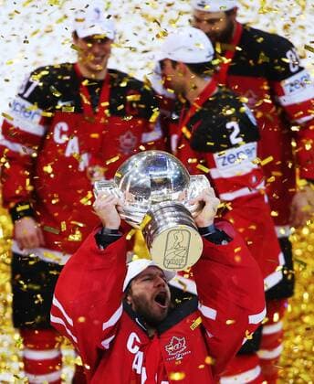 PRAGUE, CZECH REPUBLIC. MAY 17, 2015. Canada s goalie Mike Smith holds the trophy during the victory ceremony after winning the 2015 IIHF Ice hockey Eishockey World Championship WM Weltmeisterschaft final match against Russia at O2 Arena. The Canadian team won the game 6:1 and claimed the world title. Valery Sharifulin TASS  TS00383B